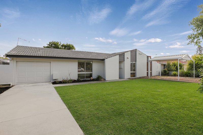 28 Frome Way, Cooloongup WA 6168