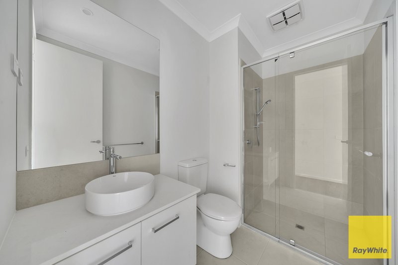 Photo - 28 Galium Road, Tarneit VIC 3029 - Image 12