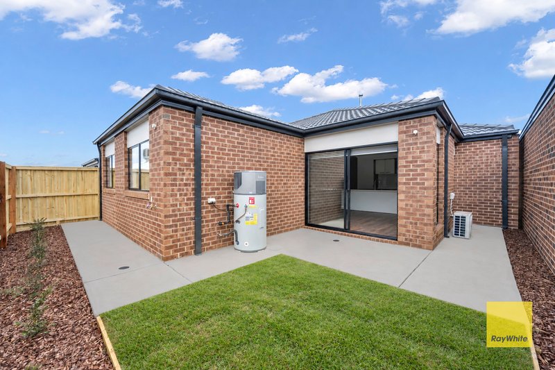 Photo - 28 Galium Road, Tarneit VIC 3029 - Image 13
