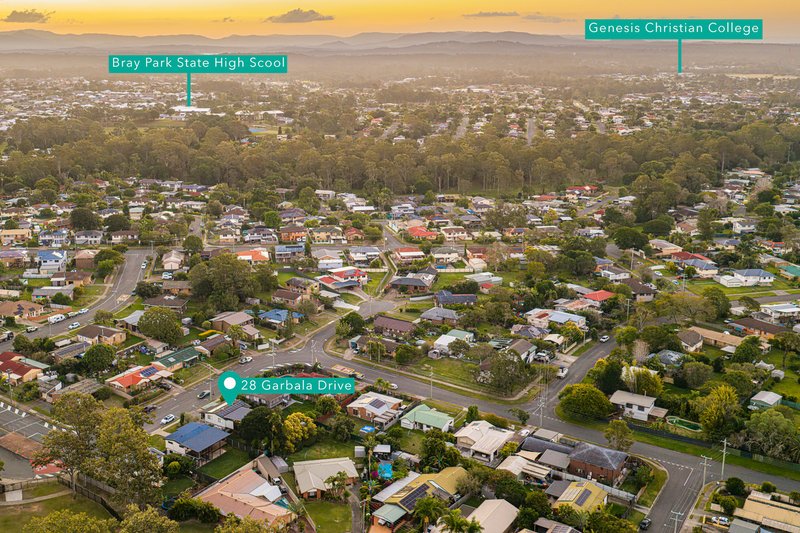 Photo - 28 Garbala Drive, Strathpine QLD 4500 - Image 27
