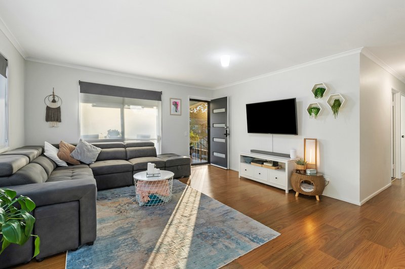 Photo - 28 Garbala Drive, Strathpine QLD 4500 - Image 5