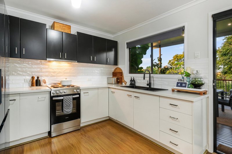 Photo - 28 Garbala Drive, Strathpine QLD 4500 - Image 10