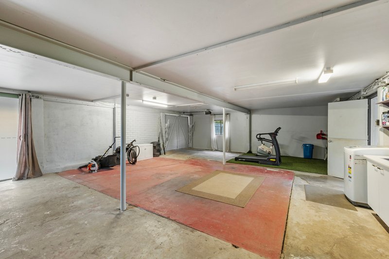 Photo - 28 Garbala Drive, Strathpine QLD 4500 - Image 29