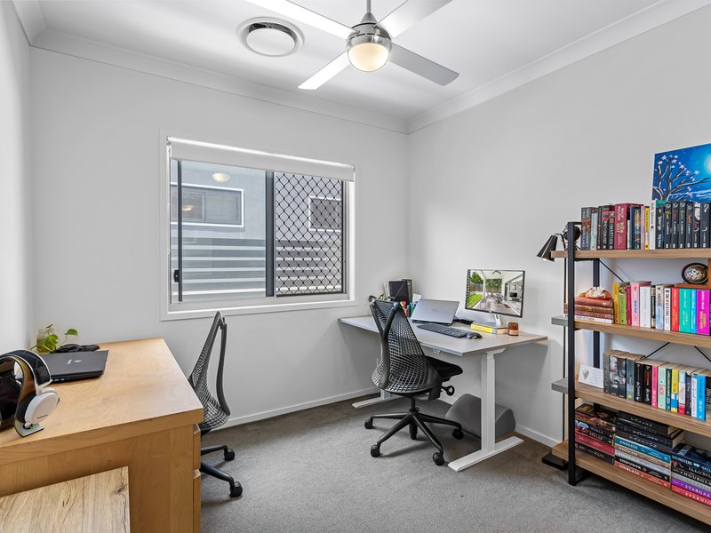 Photo - 2/8 Gary Street, Morningside QLD 4170 - Image 14