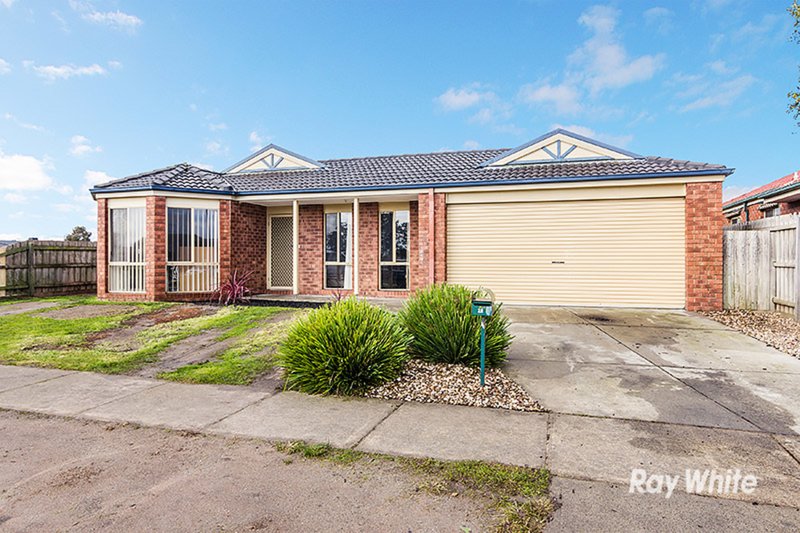 28 Geebung Road, Cranbourne West VIC 3977