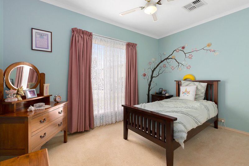 Photo - 28 George Street, New Town SA 5554 - Image 10