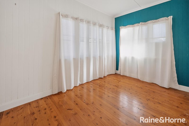 Photo - 28 George Street, Warwick QLD 4370 - Image 12