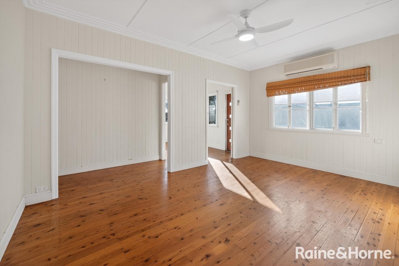Photo - 28 George Street, Warwick QLD 4370 - Image 16