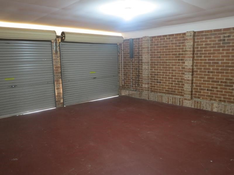 Photo - 28 Geraldton Street, Prestons NSW 2170 - Image 7