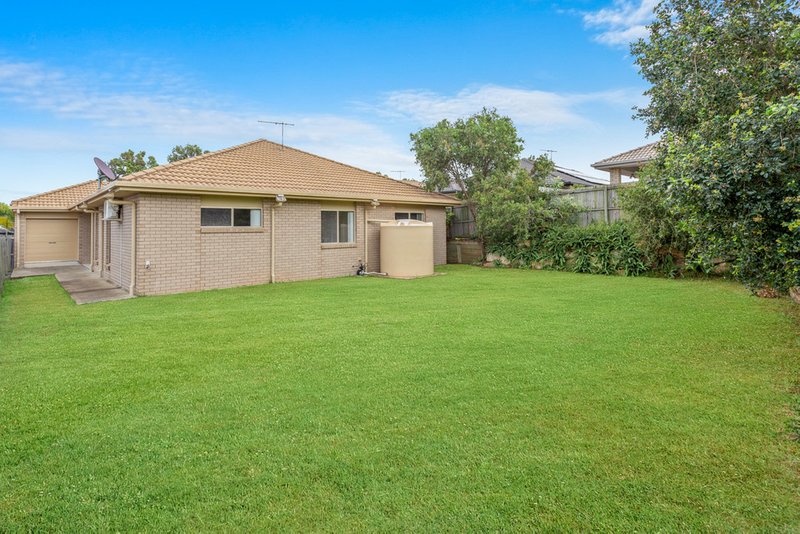 Photo - 28 Gibbs Street, North Lakes QLD 4509 - Image 19