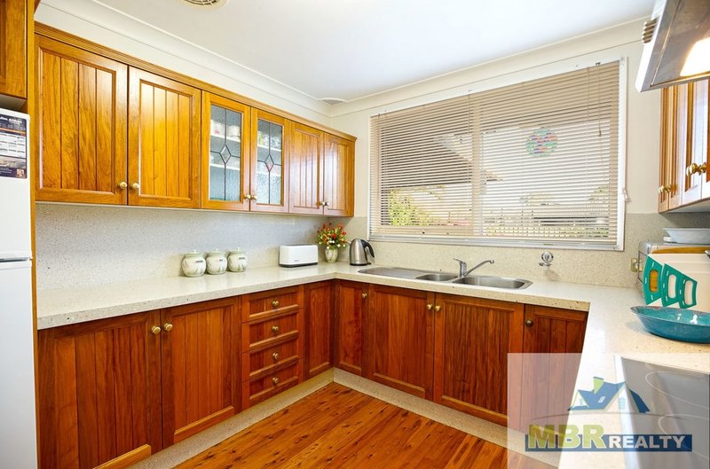 Photo - 28 Gilda Avenue, South Penrith NSW 2750 - Image 4