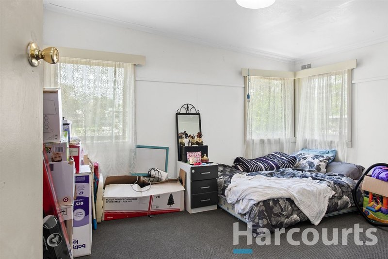 Photo - 28 Glazebrook Street, Ballarat East VIC 3350 - Image 11