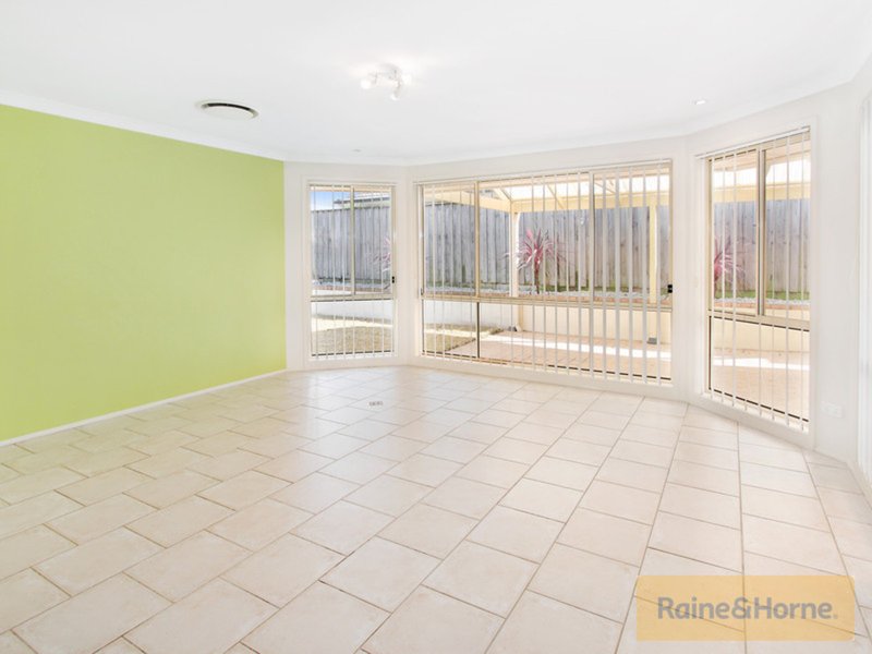 Photo - 28 Glen Abbey Street, Rouse Hill NSW 2155 - Image 4