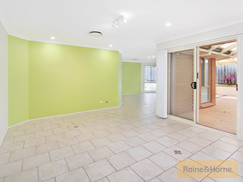 Photo - 28 Glen Abbey Street, Rouse Hill NSW 2155 - Image 5