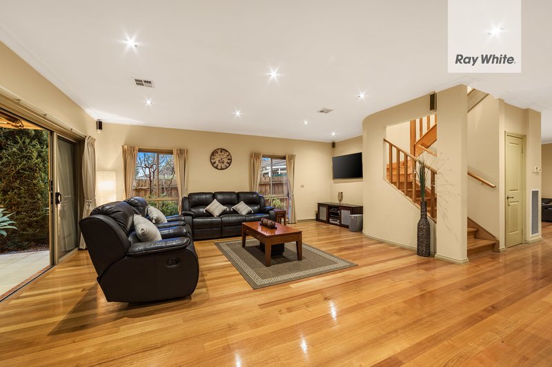 Photo - 28 Glendale Street, Surrey Hills VIC 3127 - Image 3