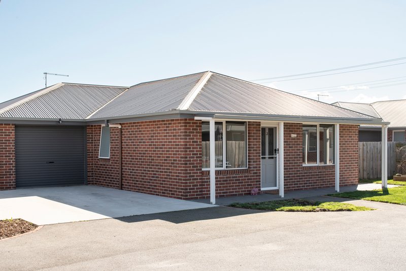 Photo - 2/8 Goderich Street, Longford TAS 7301 - Image 1