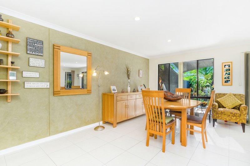 Photo - 2/8 Golden Grove Court, Eli Waters QLD 4655 - Image 7