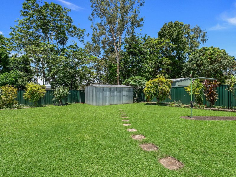 Photo - 28 Golden Grove Drive, Bentley Park QLD 4869 - Image 18