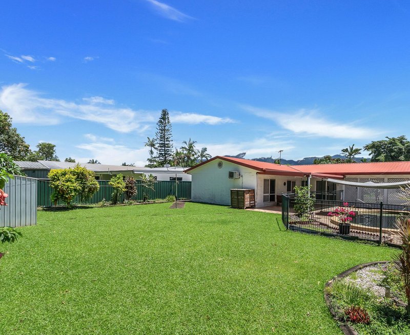 Photo - 28 Golden Grove Drive, Bentley Park QLD 4869 - Image 19