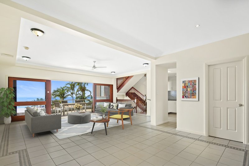 2/8 Golden Orchid Drive, Airlie Beach QLD 4802