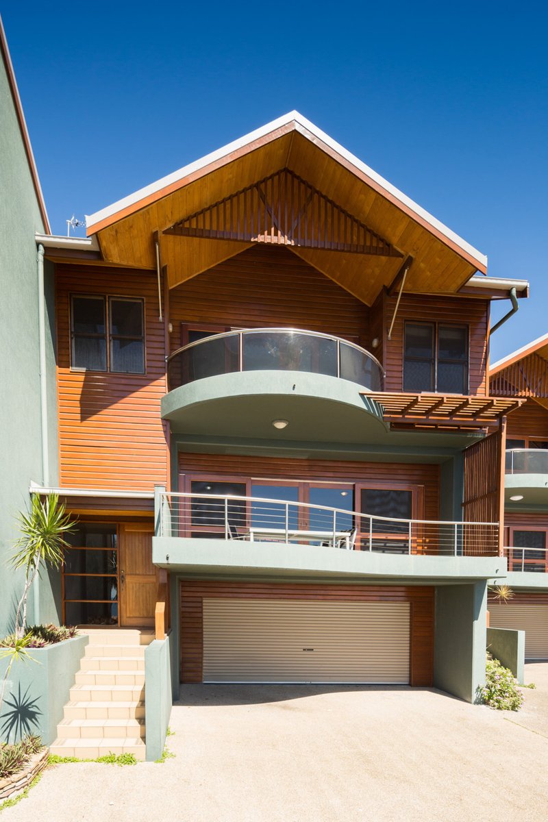 Photo - 2/8 Golden Orchid Drive, Airlie Beach QLD 4802 - Image 16