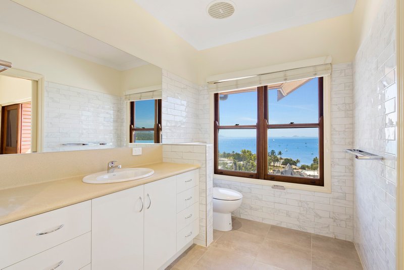 Photo - 2/8 Golden Orchid Drive, Airlie Beach QLD 4802 - Image 12