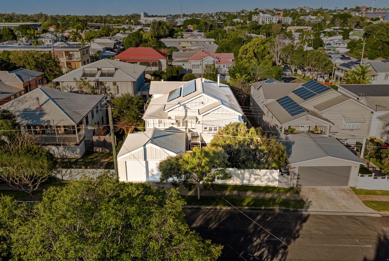 Photo - 28 Gordon Street, Gordon Park QLD 4031 - Image 3
