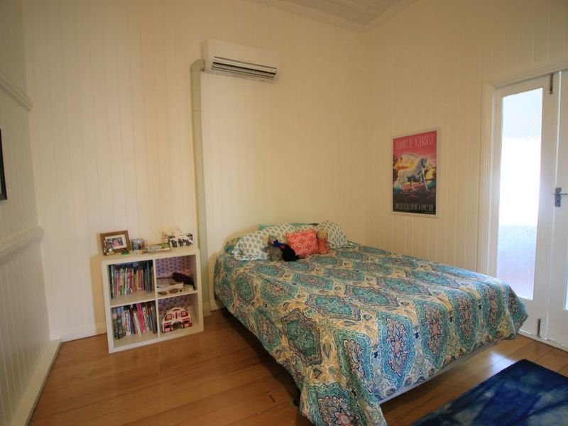 Photo - 28 Graham Street, Ayr QLD 4807 - Image 7