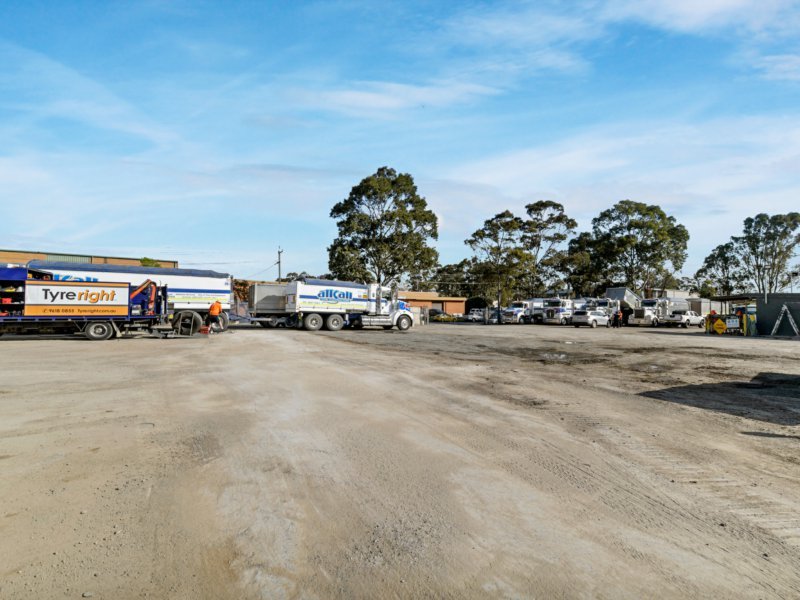 Photo - 28 Grahams Hill Road, Narellan NSW 2567 - Image 7