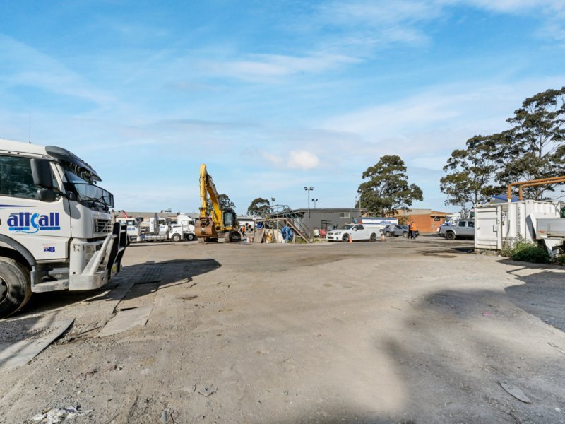 Photo - 28 Grahams Hill Road, Narellan NSW 2567 - Image 8