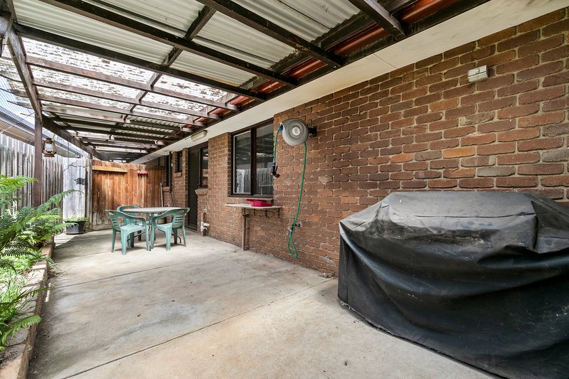 Photo - 28 Grant Avenue, Werribee VIC 3030 - Image 9