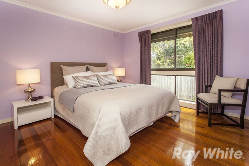 Photo - 28 Grantchester Road, Wheelers Hill VIC 3150 - Image 7