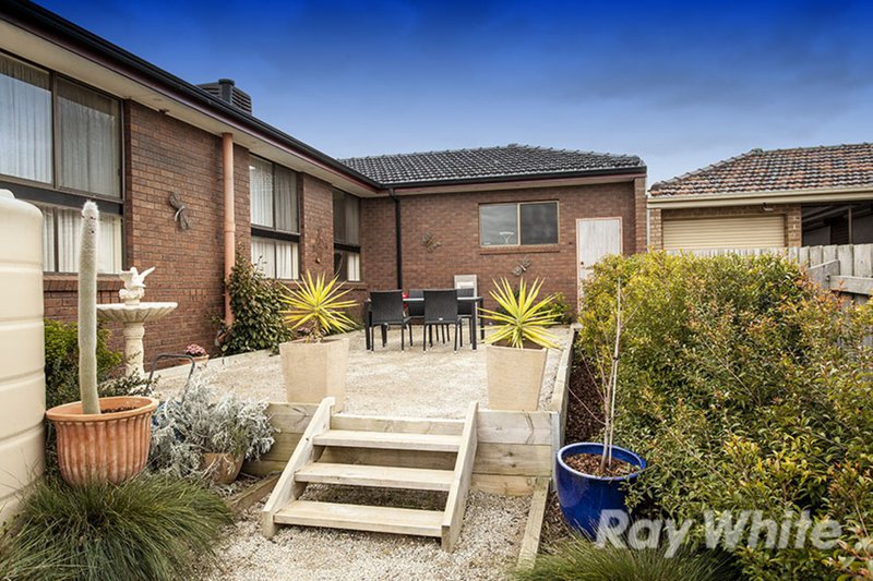 Photo - 28 Grantchester Road, Wheelers Hill VIC 3150 - Image 9