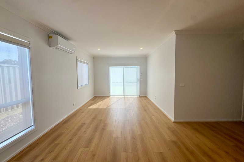 Photo - 28 Grasso Drive, Cobram VIC 3644 - Image 6
