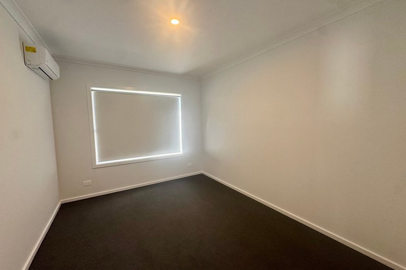 Photo - 28 Grasso Drive, Cobram VIC 3644 - Image 8