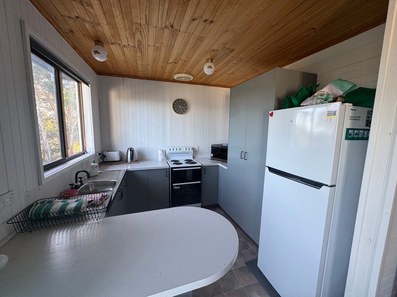 Photo - 28 Grevillea Street, Primrose Sands TAS 7173 - Image 5