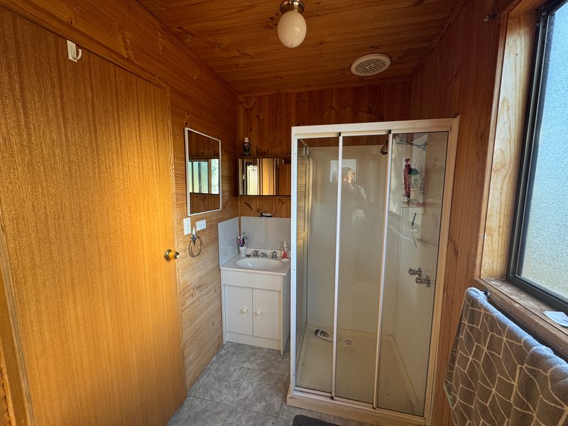 Photo - 28 Grevillea Street, Primrose Sands TAS 7173 - Image 8