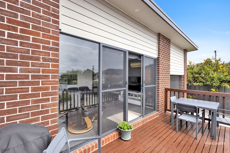 Photo - 2/8 Hales Street, Penguin TAS 7316 - Image 4