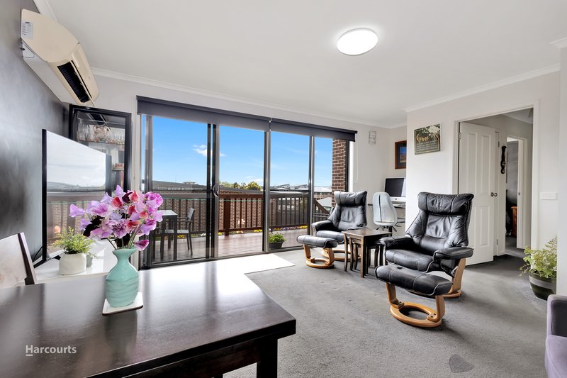 Photo - 2/8 Hales Street, Penguin TAS 7316 - Image 5