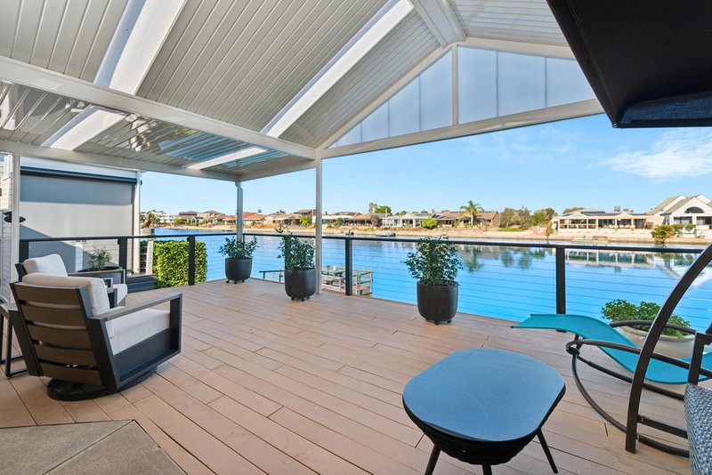 2/8 Hansen Court, West Lakes Shore SA 5020