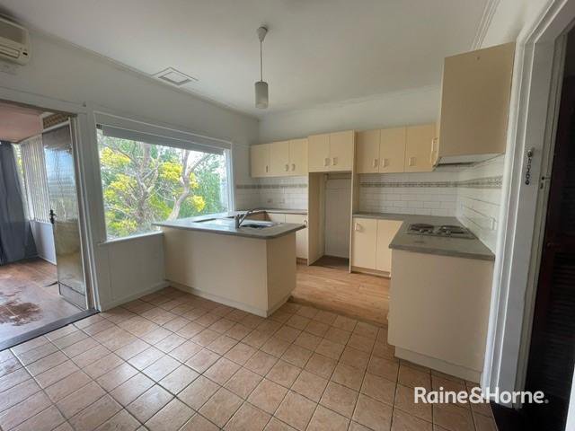 Photo - 28 Harold Street, Ascot Vale VIC 3032 - Image 7