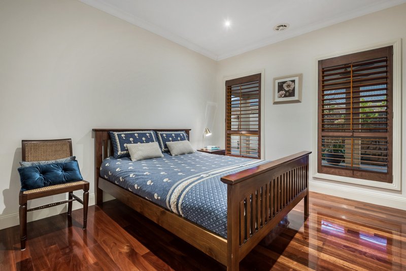 Photo - 28 Harrison Court, Burnside Heights VIC 3023 - Image 14