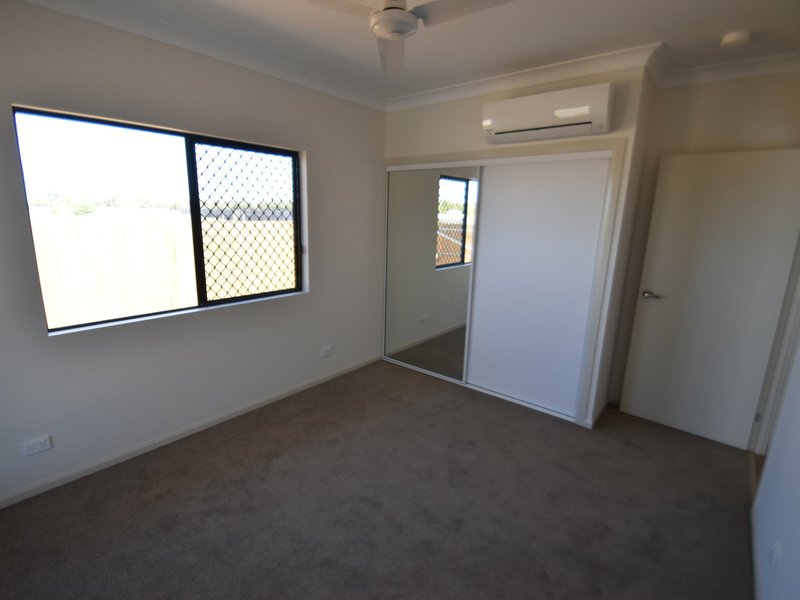 Photo - 28 Harrison Crt , Bowen QLD 4805 - Image 10