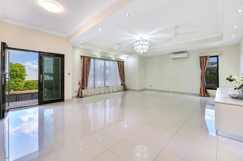 Photo - 28 Haultain Crescent, Durack NT 0830 - Image 6