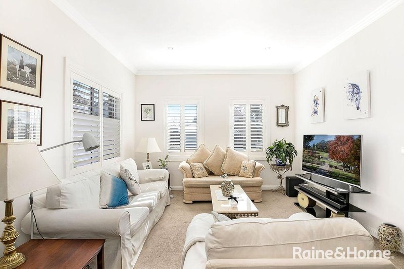 Photo - 2/8 Hawkins Street, Moss Vale NSW 2577 - Image