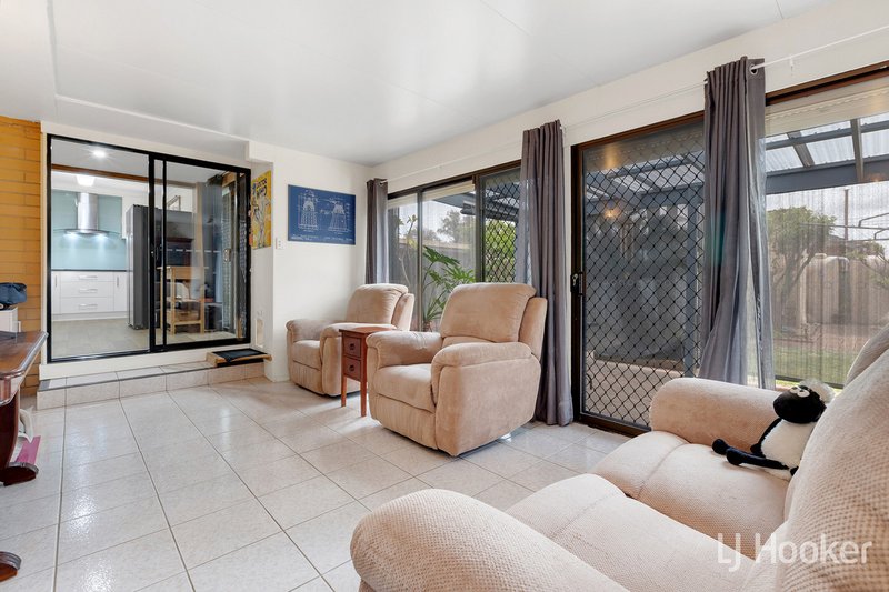 Photo - 28 Haydown Road, Elizabeth Grove SA 5112 - Image 23