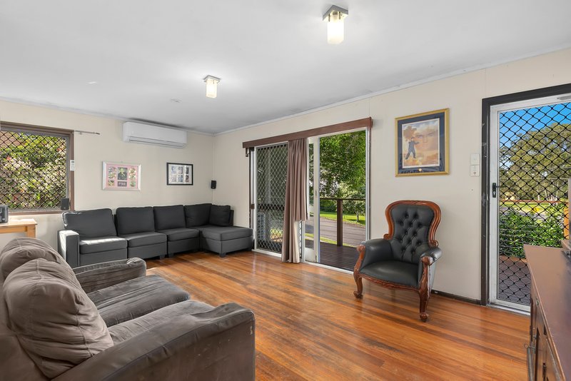 Photo - 28 Heflin Street, Everton Park QLD 4053 - Image 7