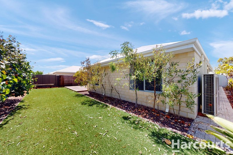 Photo - 28 Helios Street, Eglinton WA 6034 - Image 15