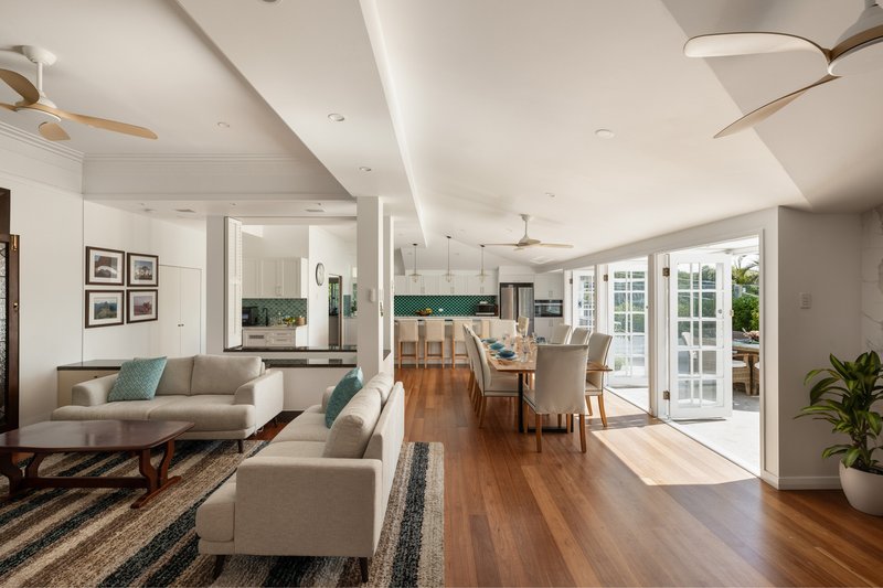 Photo - 28 Henzell Terrace, Greenslopes QLD 4120 - Image 10