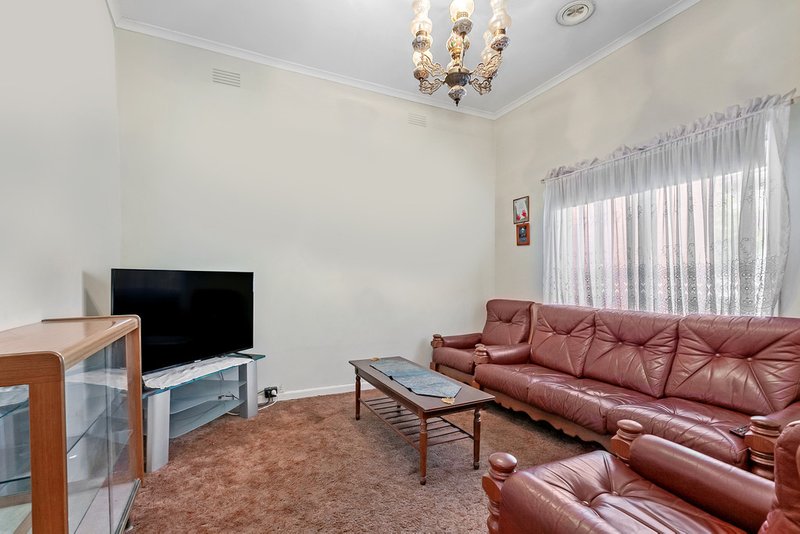 Photo - 28 Herbert Street, Northcote VIC 3070 - Image 3